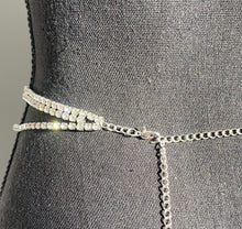 Load image into Gallery viewer, Tier Crystal Waist Chain
