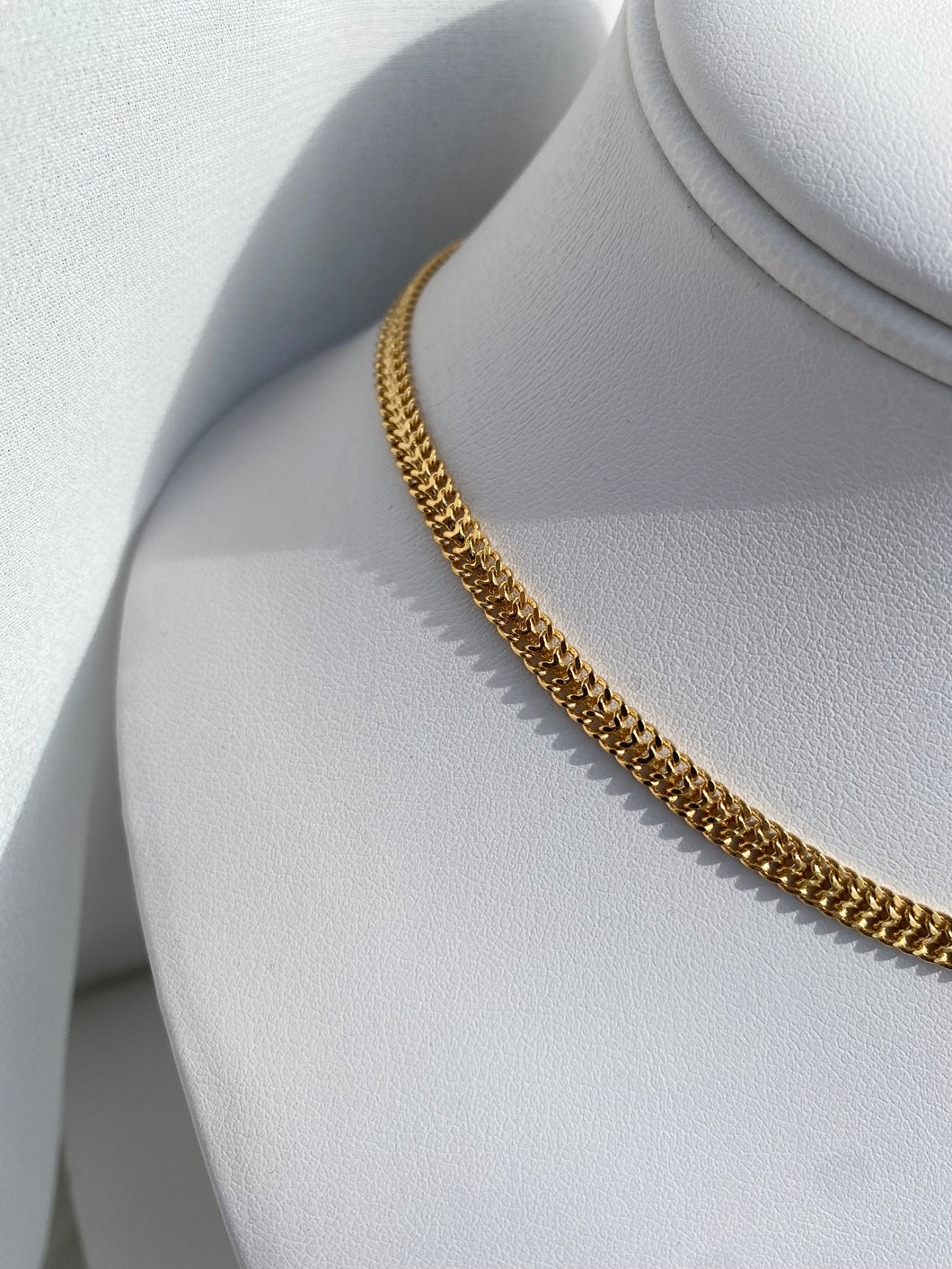 Detailed Gold Necklace