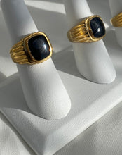 Load image into Gallery viewer, Onyx Gold Ring
